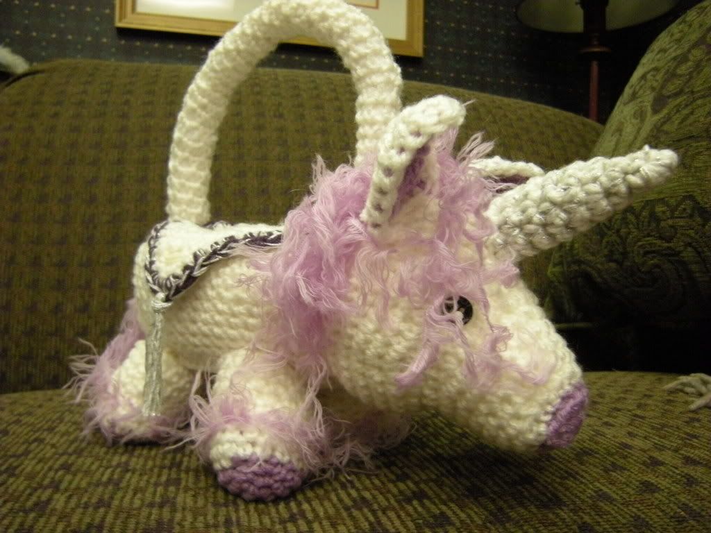 mushabelly white unicorn