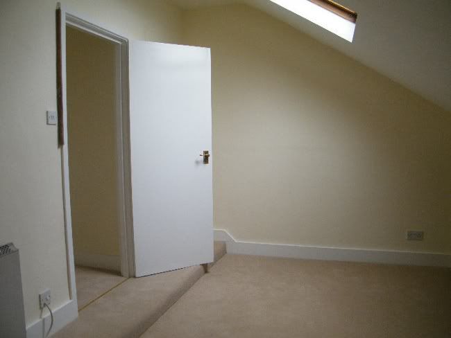 bedroom2.jpg