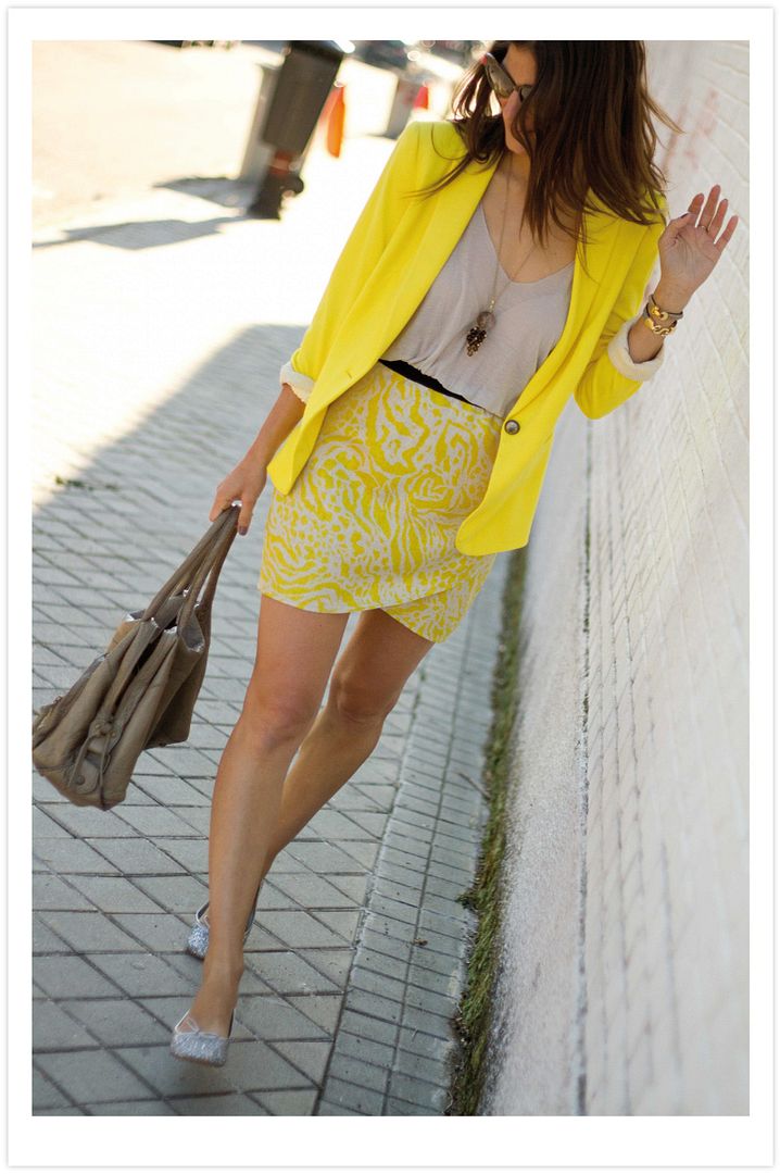 photo vestido_amarillo-buylevard-balamoda-111_zps6b3cdd46-1_zps41e2a97d.jpg
