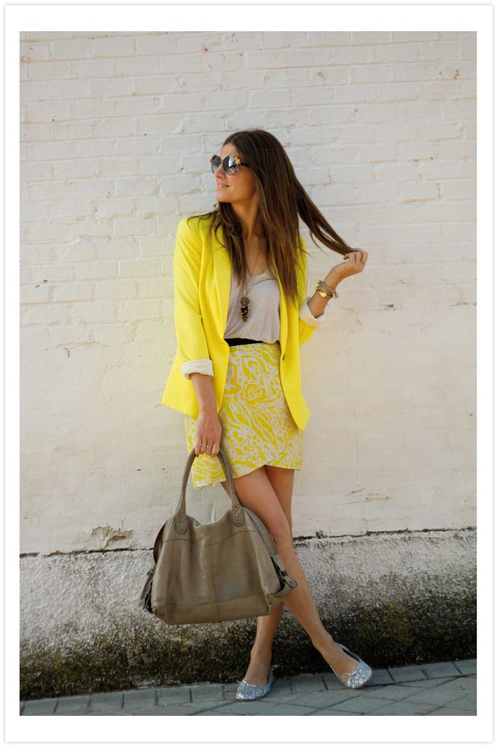 photo vestido_amarillo-buylevard-balamoda-66_zps8ab98921.jpg
