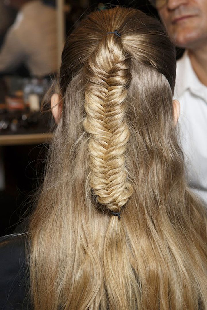  photo 5-Le-Fashion-Blog-30-Inspiring-Fishtail-Braids-Half-Up-Braid-Etro-Hair-Style-Via-Style-Bistro_zps37bd5ef0.jpg