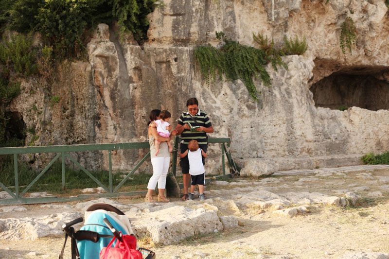 photo teatro_siracusa-sicily-balamoda46_zps713facf9.jpg