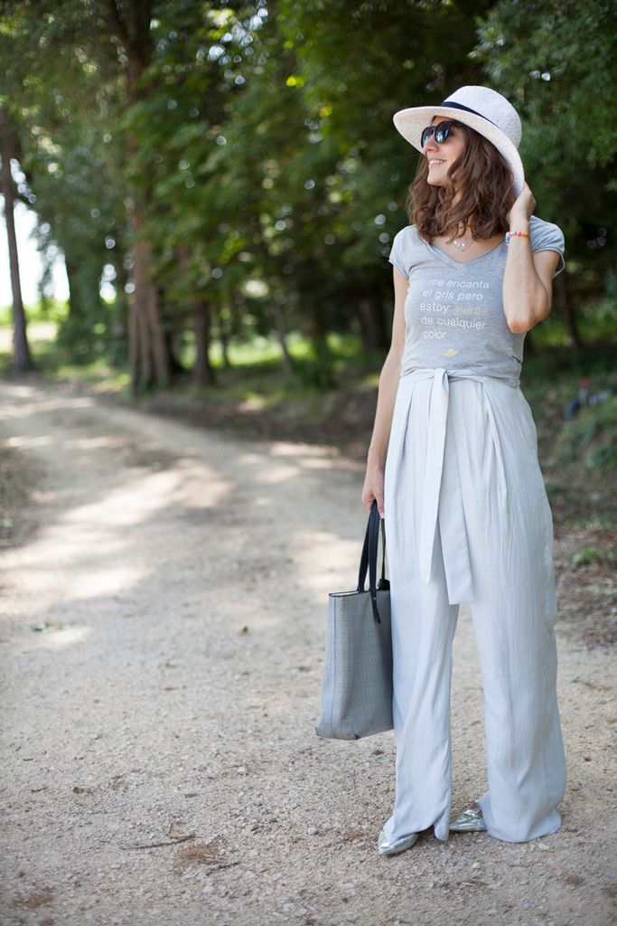 photo total-gray-look-balamoda01_zpszaw6easq.jpg