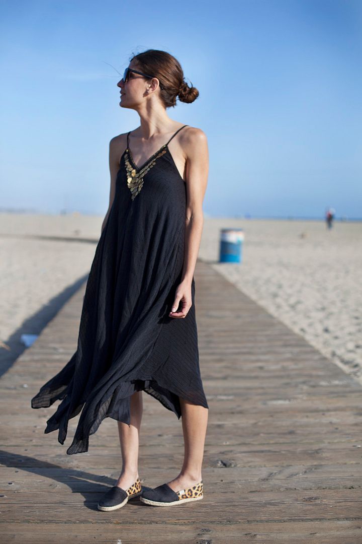 photo vestido_negro-urban_outfitters-balamoda-streetstyle05_zpscd051951.jpg