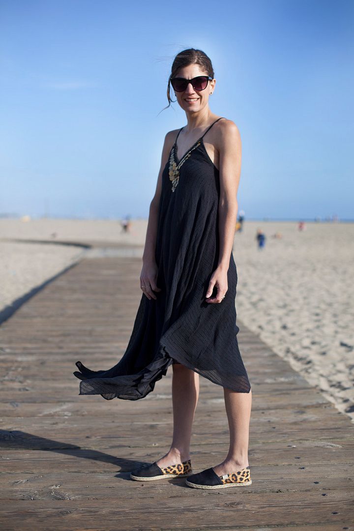 photo vestido_negro-urban_outfitters-balamoda-streetstyle06_zps3d712f7a.jpg