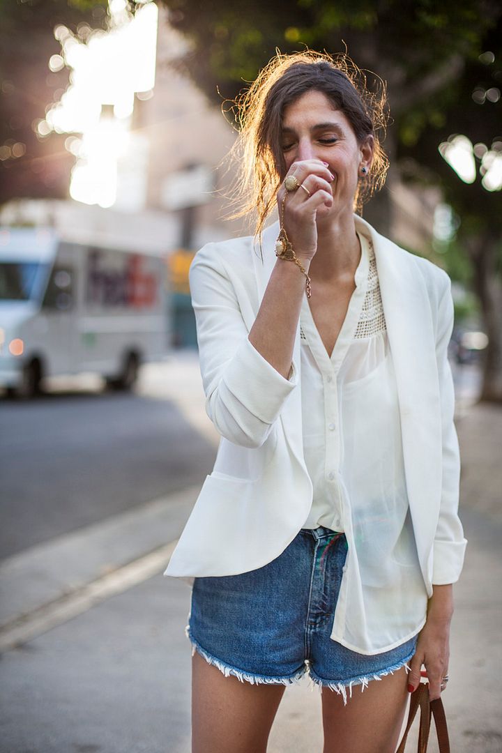 photo white_shirt-shorts-streetstyle-balamoda85_zps891348e5.jpg