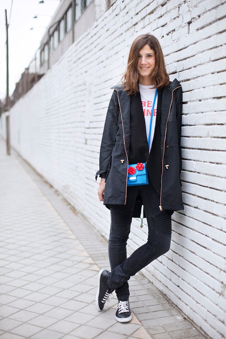 photo black_trench-streetstyle-balamoda94_zps73svq19y.jpg
