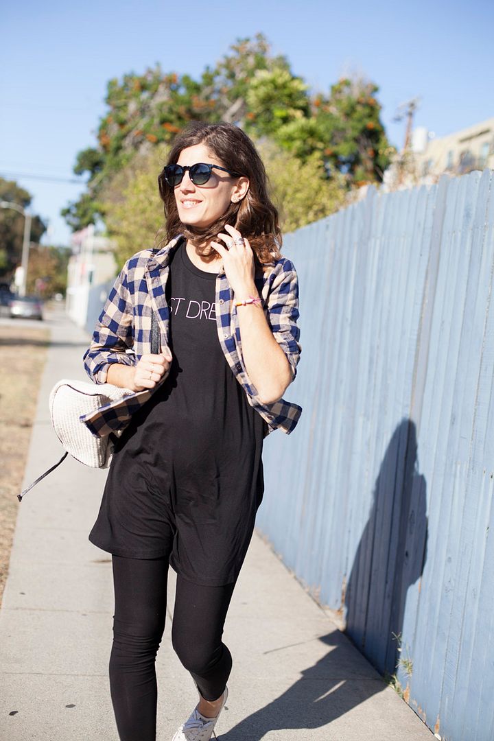 photo pregnant-look-balamoda-checkered shirt-embarazada-vest23_zpst5ixdljw.jpg