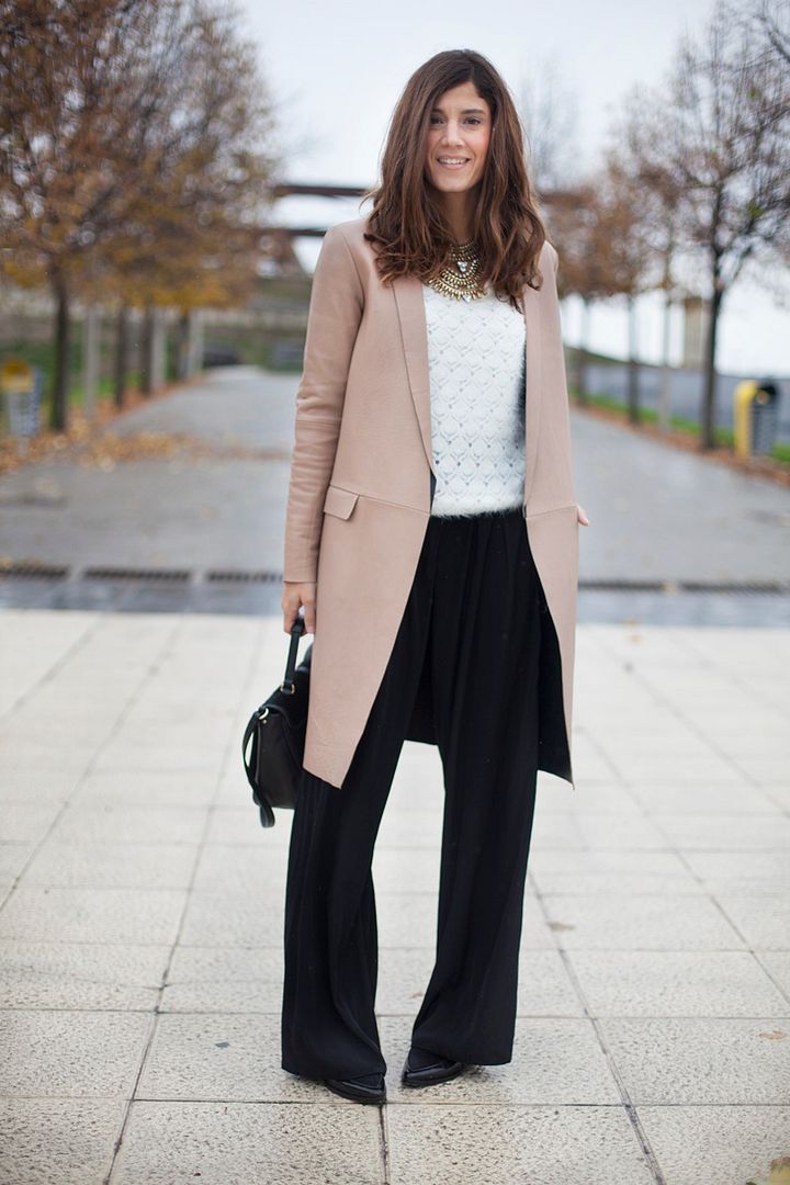 photo black_white-streetstyle-balamoda05_zps9f87a0c9.jpg