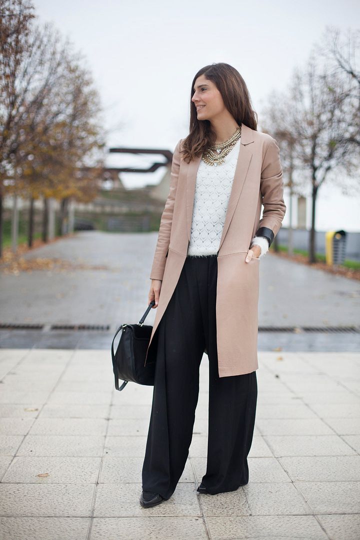 photo black_white-streetstyle-balamoda10_zpsb2cd1efa.jpg