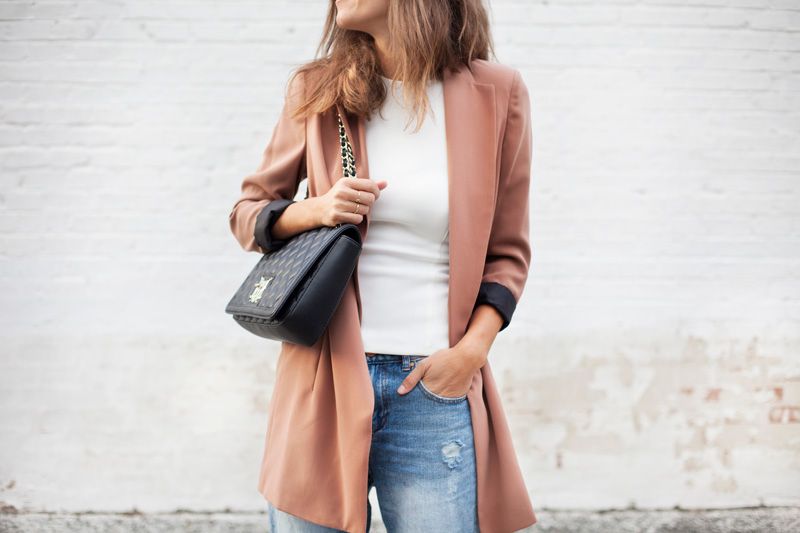 photo distress_jeans-fitted_top-streetstyle-balamoda73_zps7db488f3.jpg