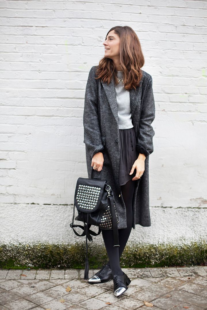 photo gray-silve-black-streetstyle-balamoda23_zps4e6819c8.jpg