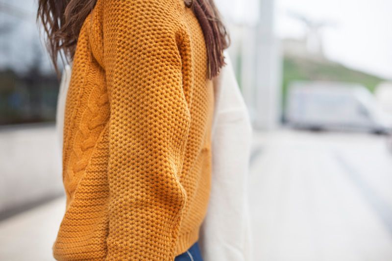 photo mustard_sweater-balamoda-streetstyle13_zps30c93042.jpg