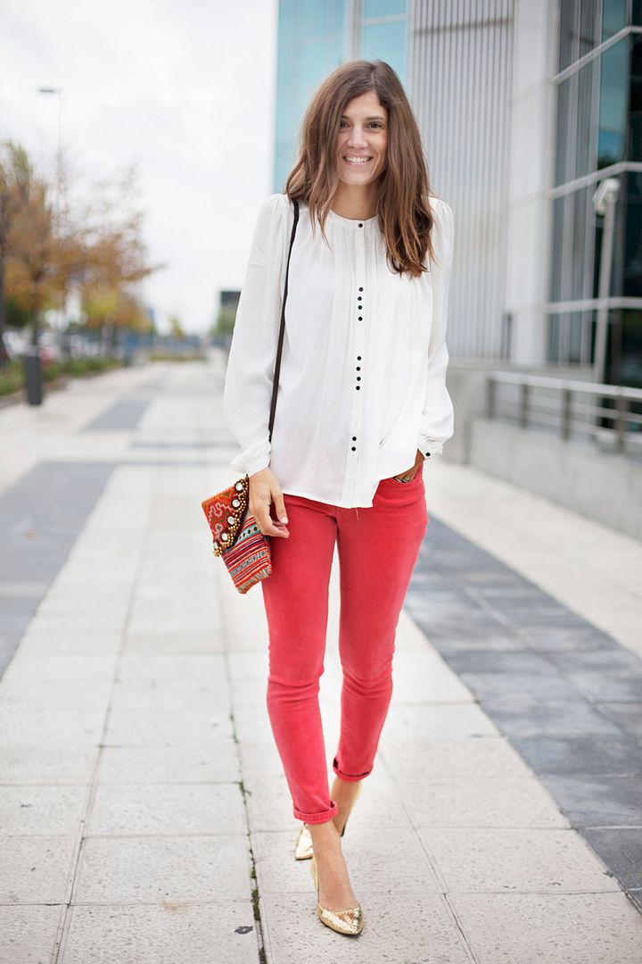  photo red_pants-white_shirt-streetstyle-balamoda86_zps2120a739.jpg
