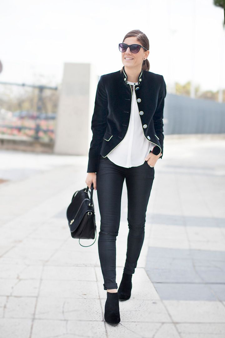  photo theextremecollection-streetstyle-black_white-clarks-balamoda36_zpsc6ccba4b.jpg