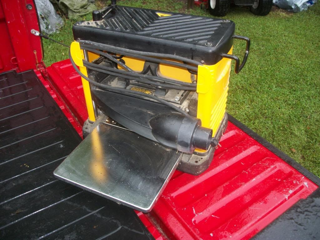 Dewalt Planer 733..(pics)..for anyone who does woodworking.