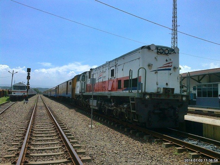 [Image: Foto0075_zps3c76ff9c.jpg]