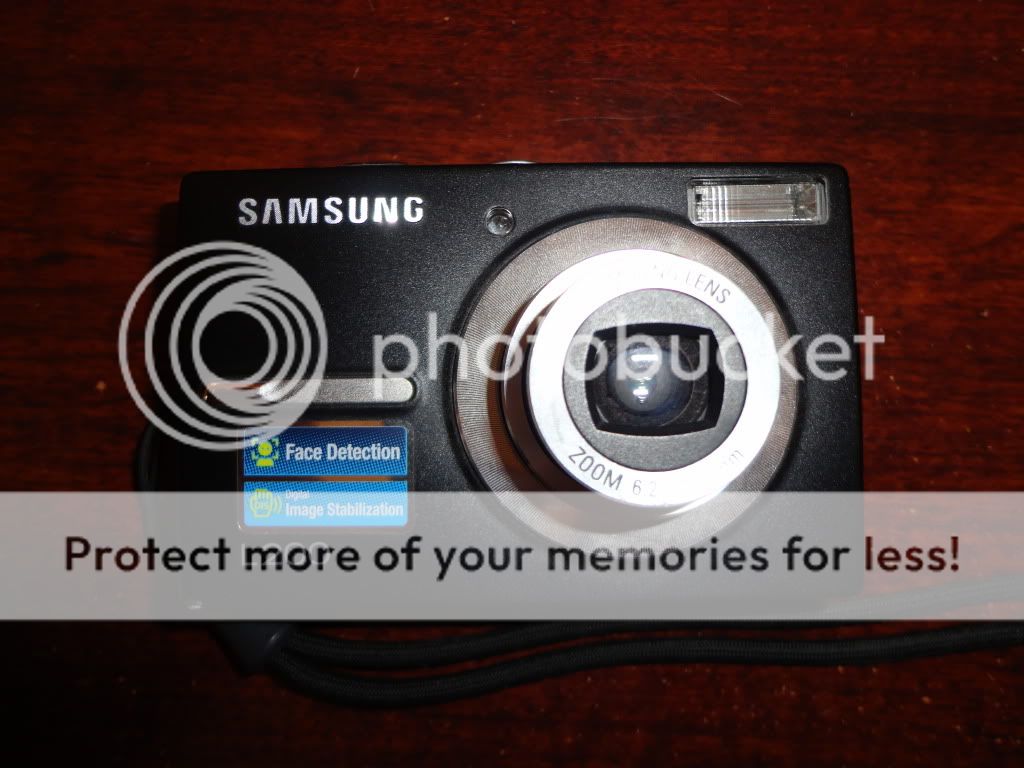 Samsung L200 10.2 MP Digital Camera   Black BROKEN 44701009535  